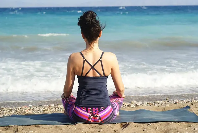 Techniques de Yoga pour Améliorer Votre Souplesse au Jour le Jour