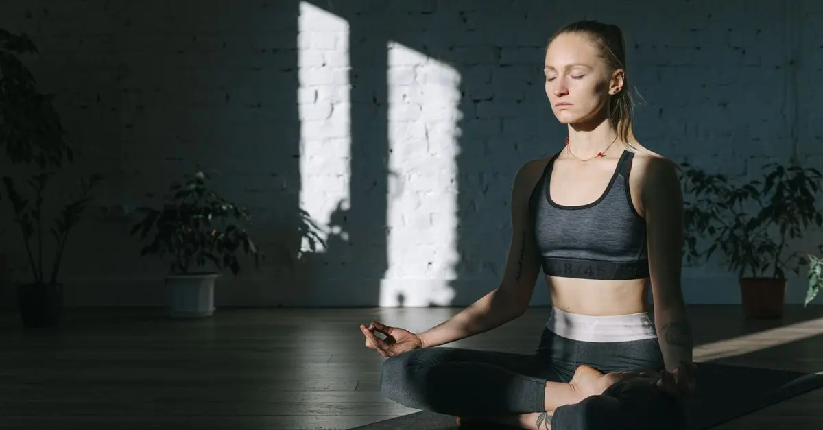 Techniques de Yoga pour Améliorer la Concentration